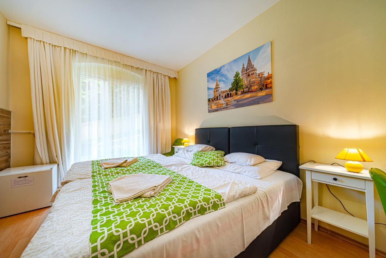 Hotel Bobbio Budapest Ngoại thất bức ảnh