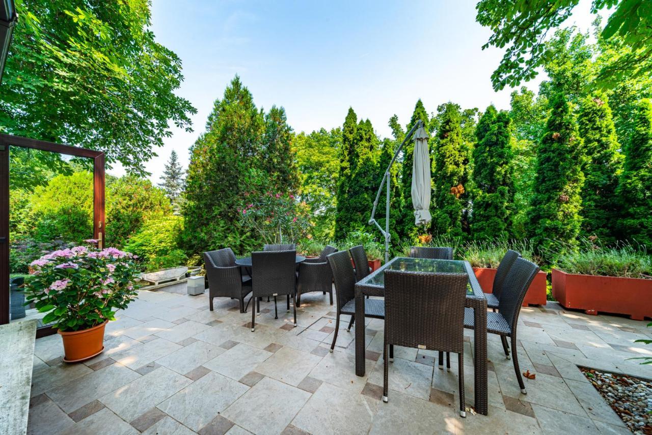Hotel Bobbio Budapest Ngoại thất bức ảnh
