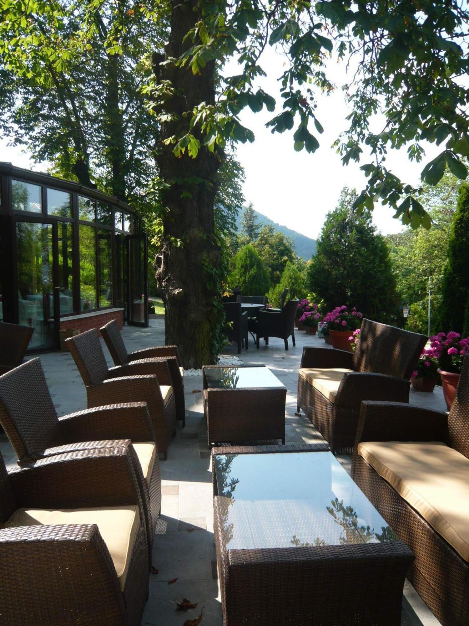 Hotel Bobbio Budapest Ngoại thất bức ảnh