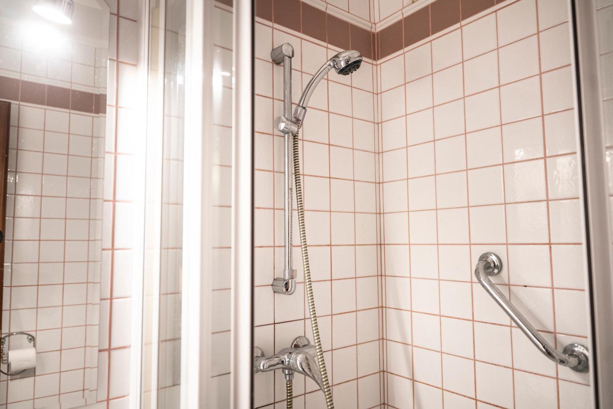 Hotel Bobbio Budapest Ngoại thất bức ảnh