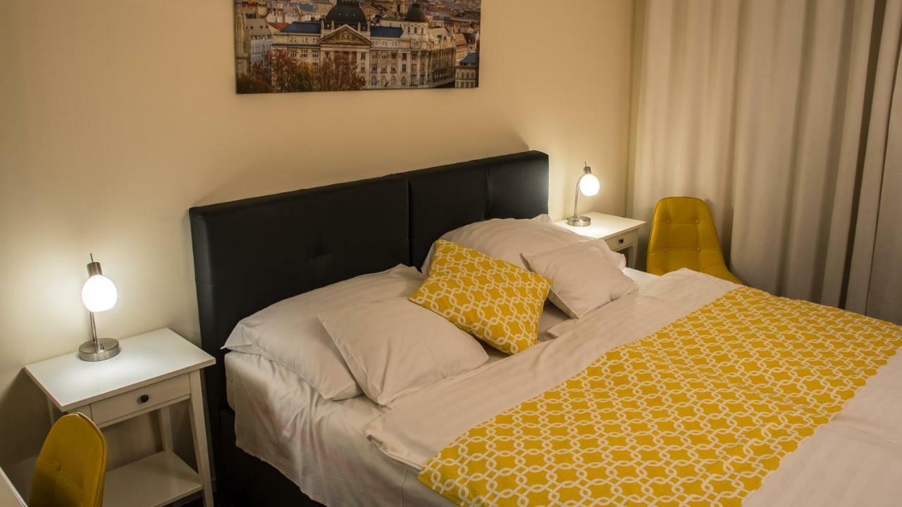 Hotel Bobbio Budapest Ngoại thất bức ảnh