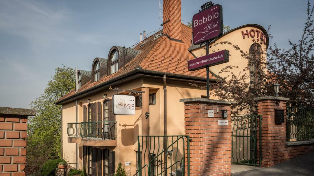 Hotel Bobbio Budapest Ngoại thất bức ảnh